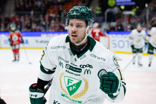 Färjestads Joel Kellman jublar