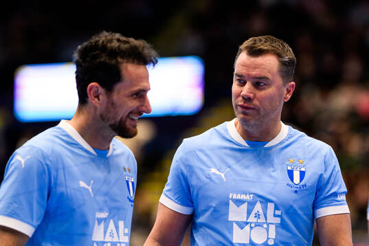 MFF Stjärnors Ylli Shabani och tränare Daniel Andersson i