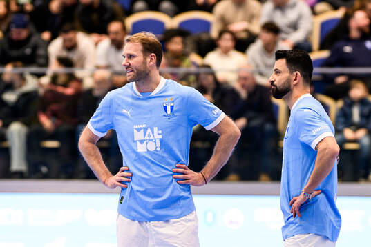 MFF Stjärnors Ola Toivonen och Behrang Safari i