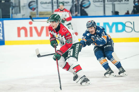 Frölundas Jacob Peterson och Växjös Erik Andersson