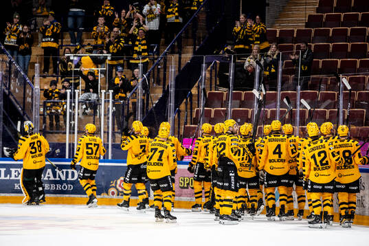 Skellefteås spelare jublar