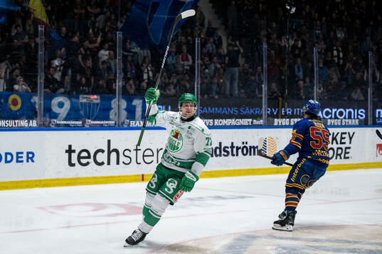 Rögles Daniel Zaar jublar