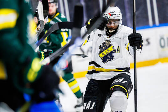 AIKs Daniel Muzito Bagenda jublar