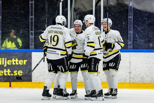 AIKs Daniel Muzito Bagenda jublar