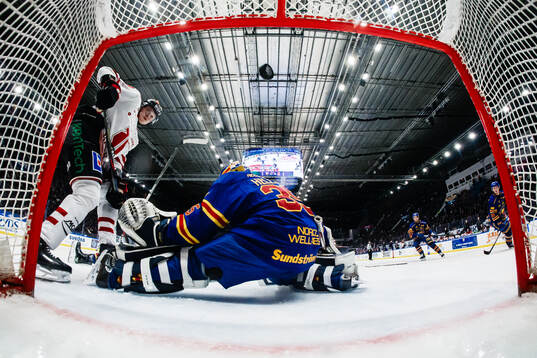 Örebros Milton Oscarson gör 1-3 bakom Djurgårdens
