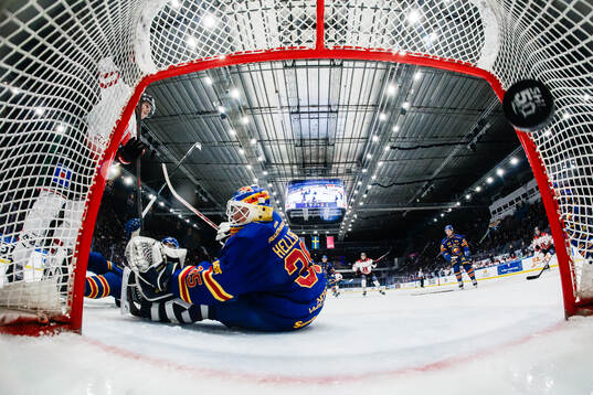 Örebros Milton Oscarson gör 1-3 bakom Djurgårdens