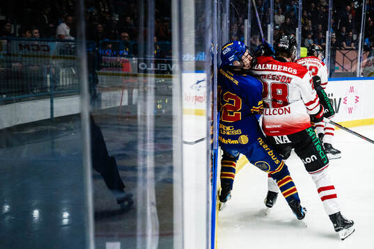 Djurgårdens Marcus Nordmark och Örebros Linus Arnesson