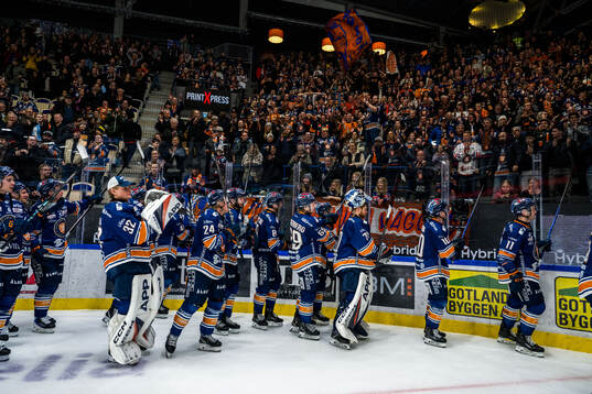 Växjö spelare jublar