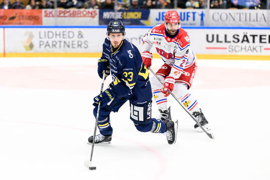 HV71s Victor Laz och Timrås Per Svensson