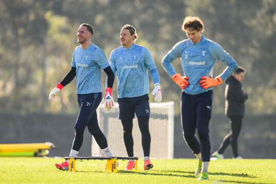 Målvakt Robin Olsen, målvakt Johan Dahlin och målvakt