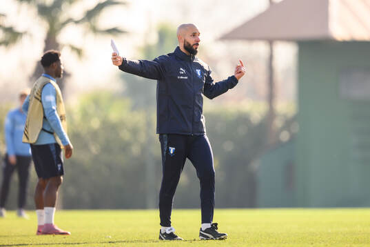 Assisterande tränare Guillermo Molins