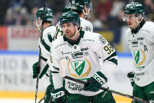 Färjestads Marian Studenic jublar