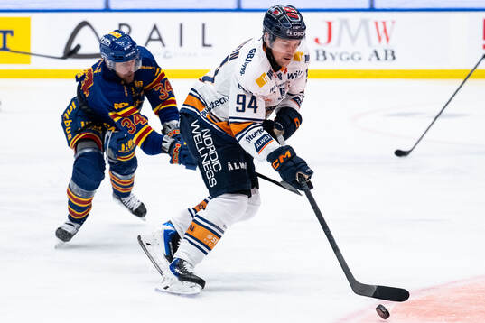 Djurgårdens Daniel Brodin och Växjös Joel Persson