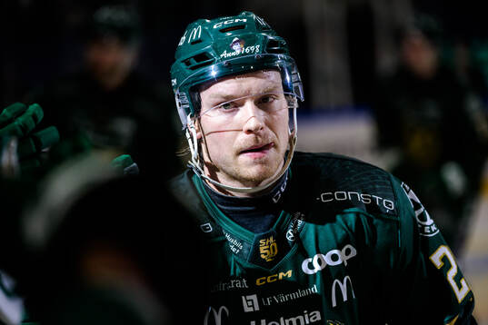 Färjestads Oskar Steen jublar