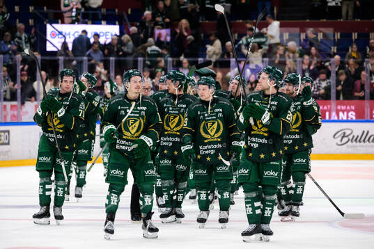 Färjestads spelare jublar