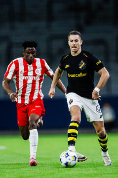 Degerfors Yiriyon Gideon och AIKs Dino Besirovic