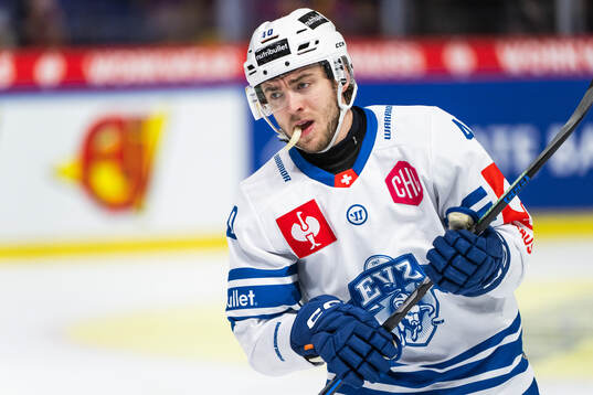 Andreas Wingerli of EV Zug