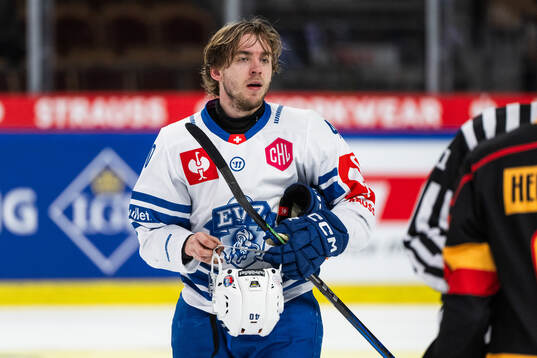 Andreas Wingerli of EV Zug