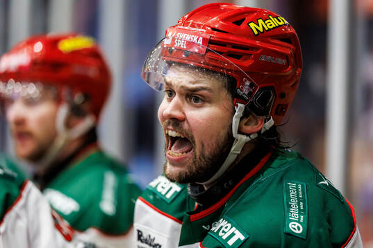 Modos Måns Carlsson reagerar på ett domslut