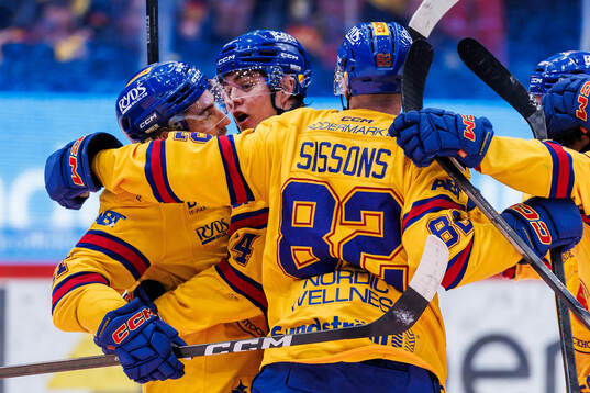 Djurgårdens Anton Frondell jublar