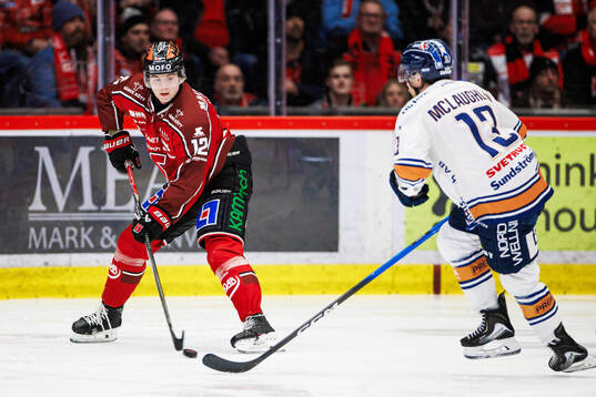 Örebros Noah Steen och Växjös Dylan Mclaughlin