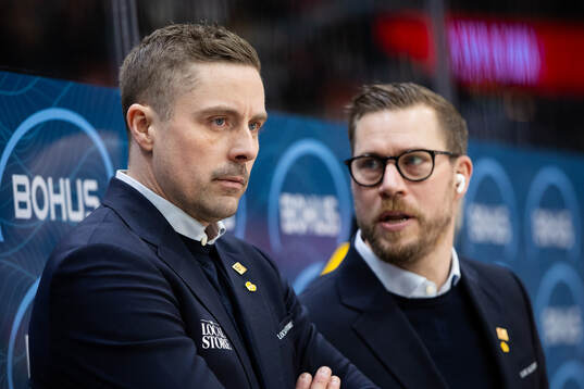 Skellefteås assisterande tränare Pierre Johnsson och