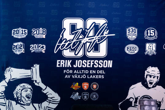 Vepa med Växjös förra spelare Erik Josefsson