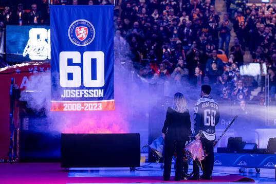 Växjös förra spelare Erik Josefsson hyllas