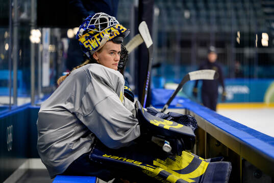 Goaltender Emma Söderberg of Sweden at a ice hockey