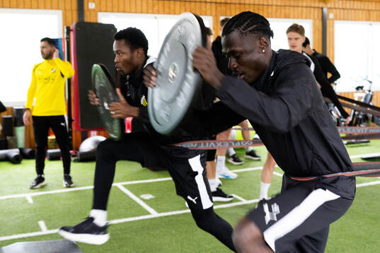 Abdoulaye Doumbia och Christ Wawa