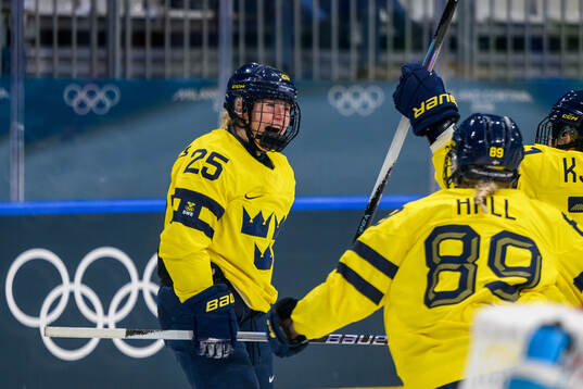 Lina Ljungblom of Sweden celebrates the 1-1 goal in the
