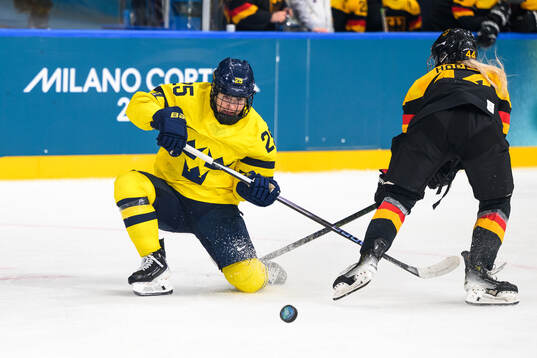 Lina Ljungblom of Sweden in the women's ice hockey game