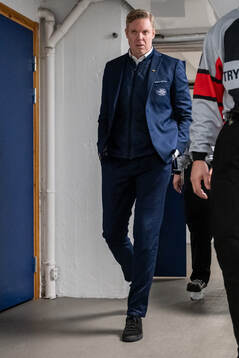 HV71s tränare Anton Blomqvist