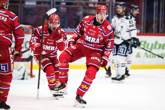 Timrås Marcus Westfält jublar