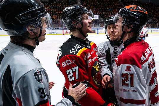 Luleås Oskari Laaksonen och Örebros Patrik Puistola