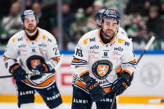 Växjös Reid Gardiner jublar