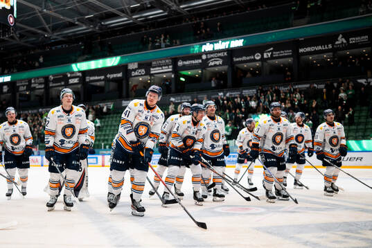 Växjös spelare jublar