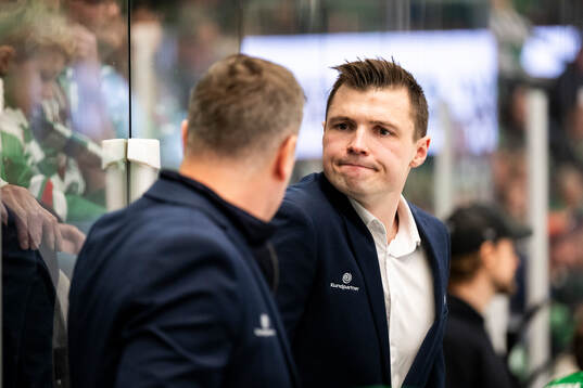 Rögles assisterande tränare Max Bohlin