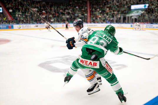 Rögles Karson Kuhlman och Växjös Ville Svensson