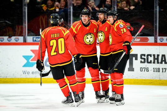 Brynäs Jakob Silfverberg jublar