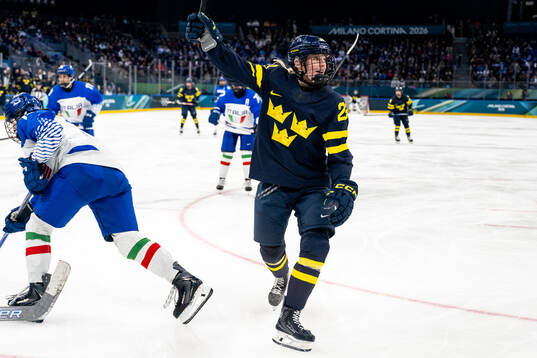 Thea Johansson of Sweden celebrates the 5-1 goal in the