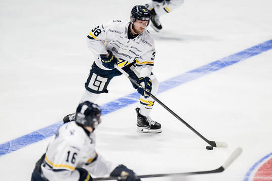 HV71s Olle Alsing