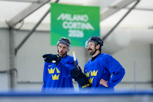 Philip Broberg and Filip Forsberg of Sweden at an ice