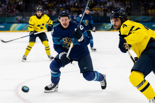 Eeli Tolvanen of Finland and Rasmus Andersson of Sweden in