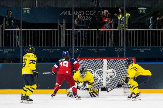 Natalie Mlynkova of Czech Republic against goaltender Ebba