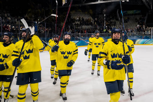 Anna Kjellbin of Sweden celebrates