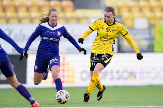 Jitexs Malin Sipiläinen och Elfsborgs Leann Nyström