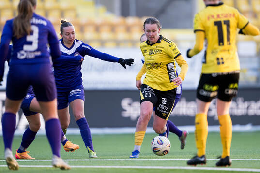 Jitexs Felicia De Feo och Elfsborgs Ellen Nilsson