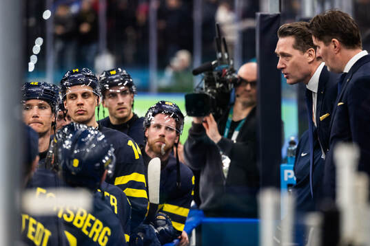 Head coach Sam Hallam of Sweden