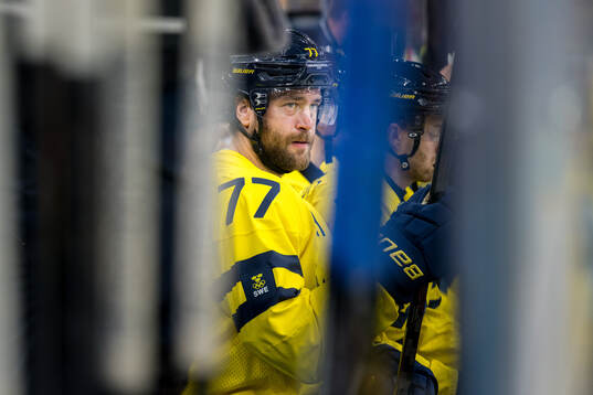 Victor Hedman of Sweden sustained an injury in the men's